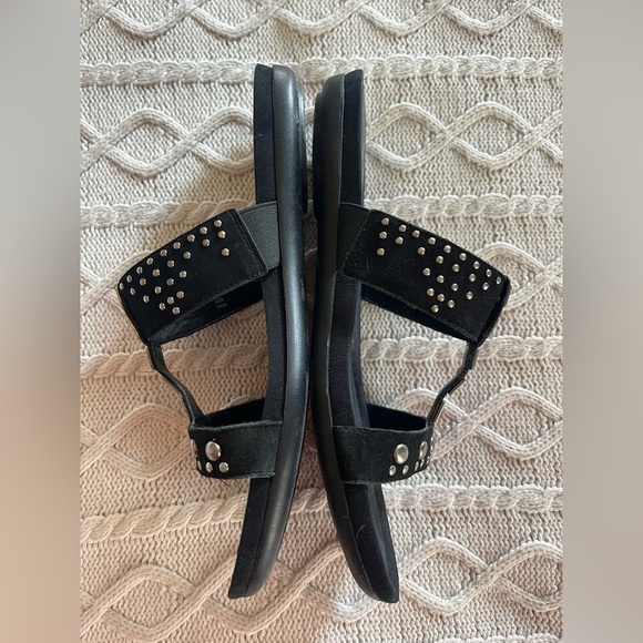Bandolino Black Studded Women's Sandals Size 7.5 - Picture 6 of 10